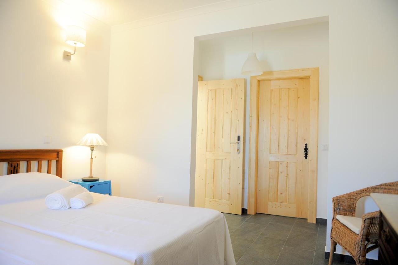 Casa Das Rendufas- Turismo Rural Com Figos Rendufas da Estrada Ngoại thất bức ảnh