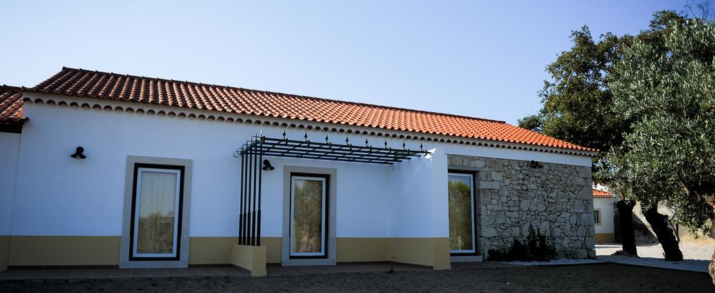 Casa Das Rendufas- Turismo Rural Com Figos Rendufas da Estrada Ngoại thất bức ảnh